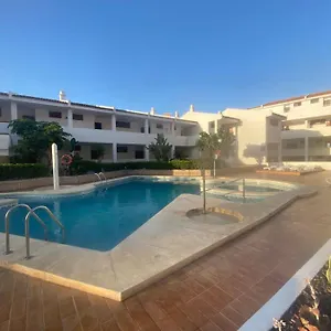 https://apt-ocean-park-7th-floor-sea-and-pool-view.in-canary-islands.com
