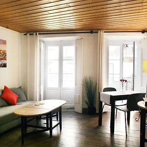 https://apartamento-chiado-carmo-53.hotels-lisbon-portugal.com